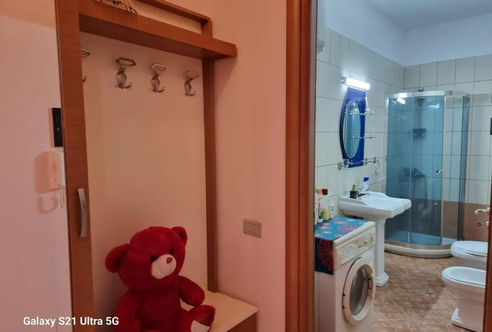Apartment Near The Port Vlore 0*,